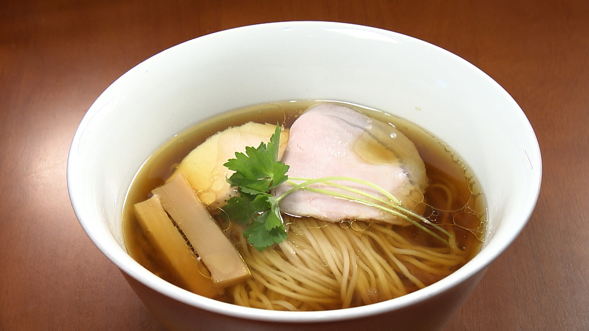 16位 らあめんサンド