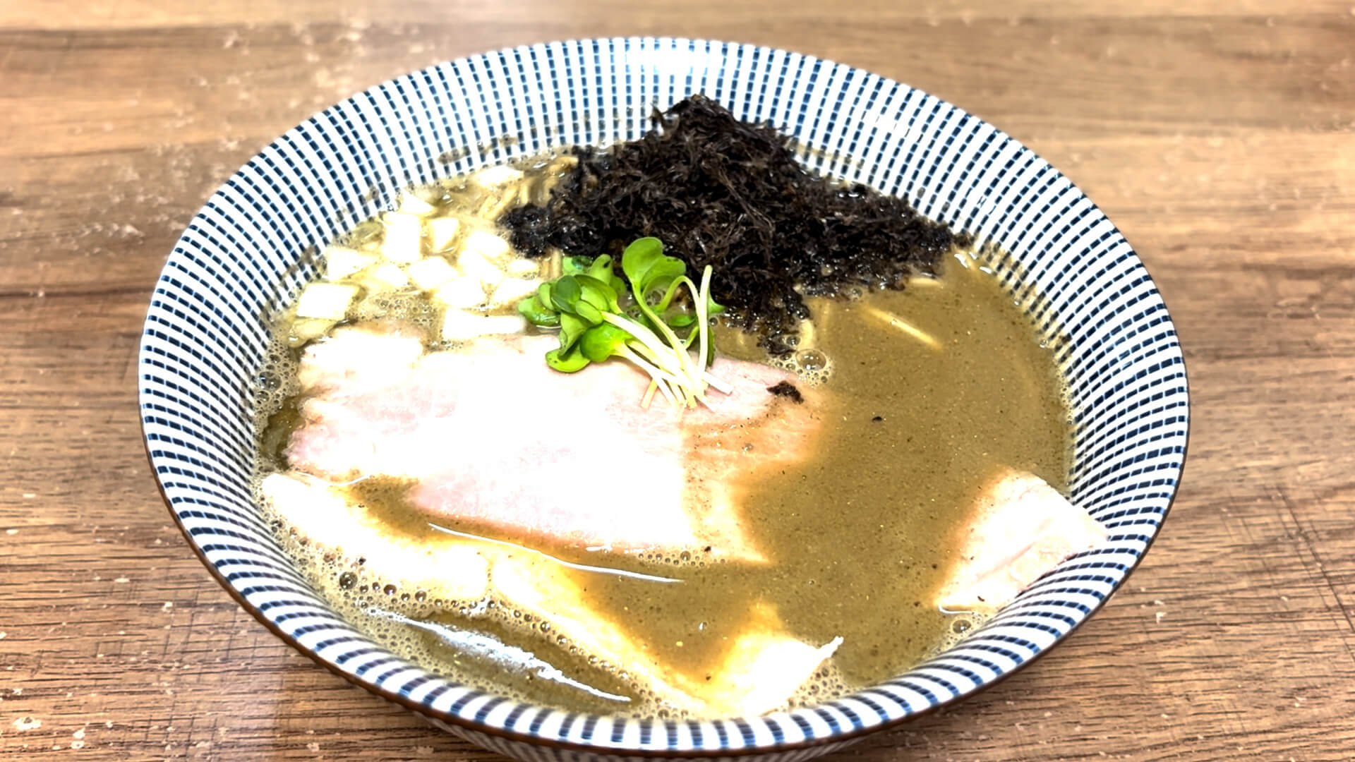 19位 に干し屋 SINCHAN