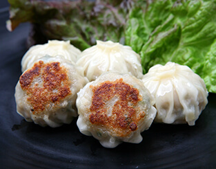 パオ餃子