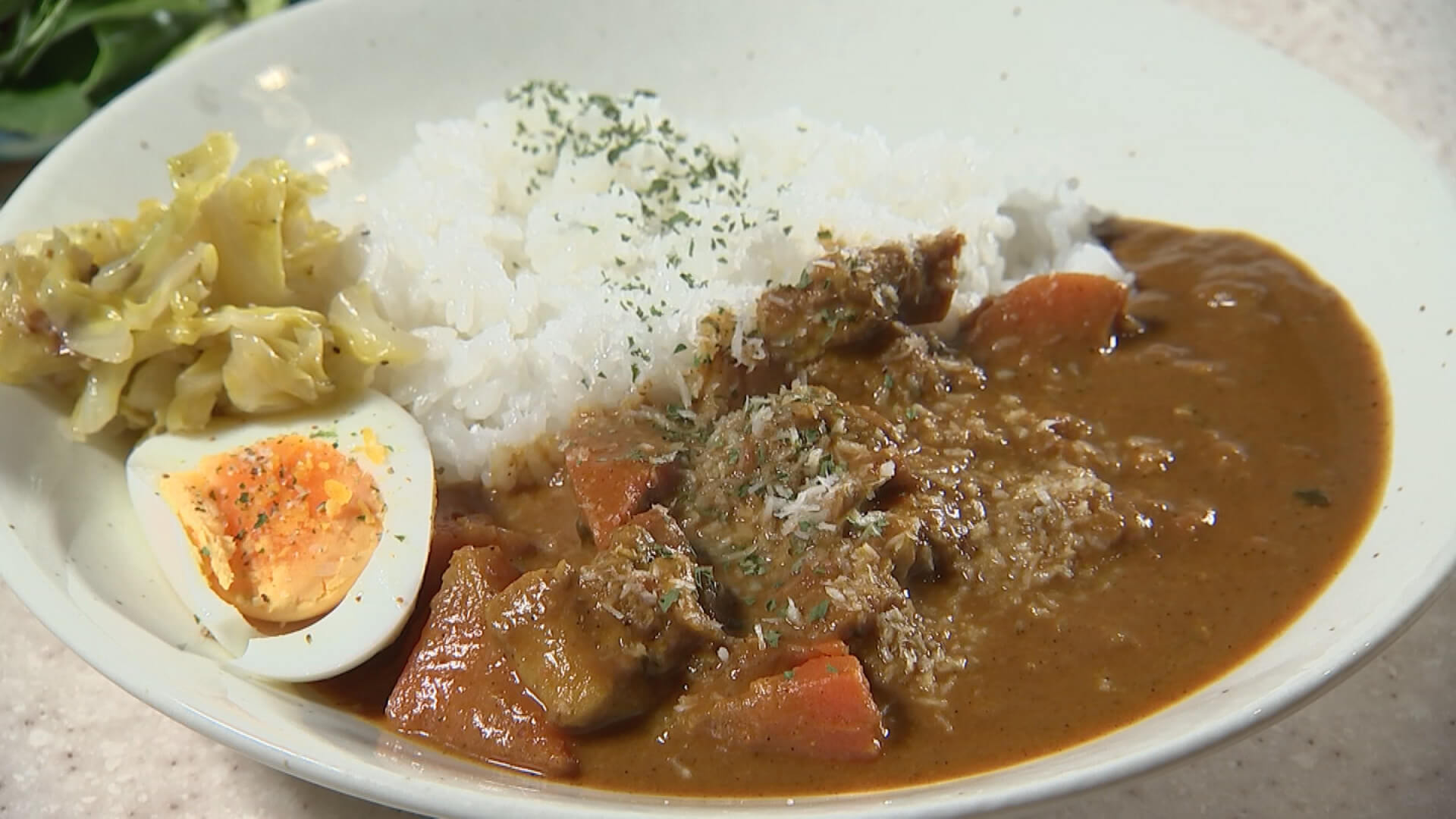 トマトココナッツカレー