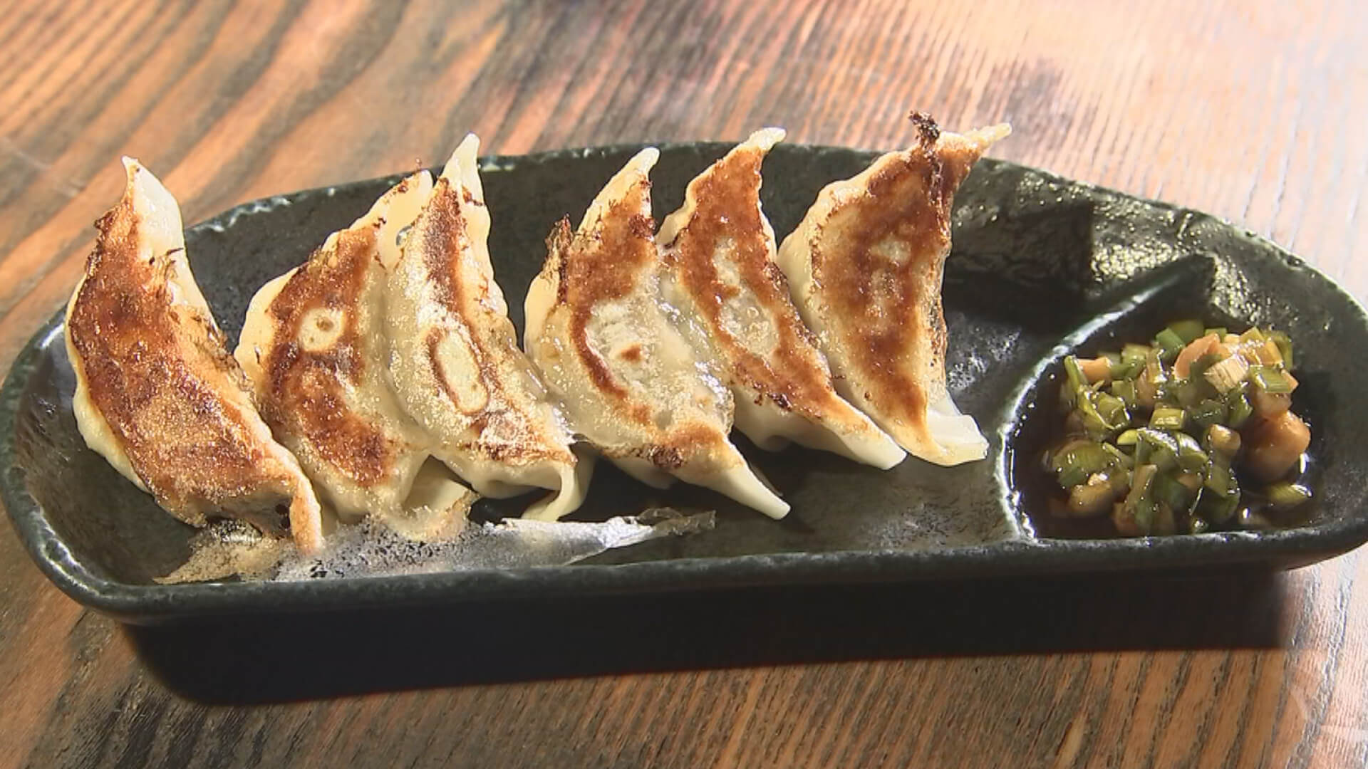 ギガーリック餃子