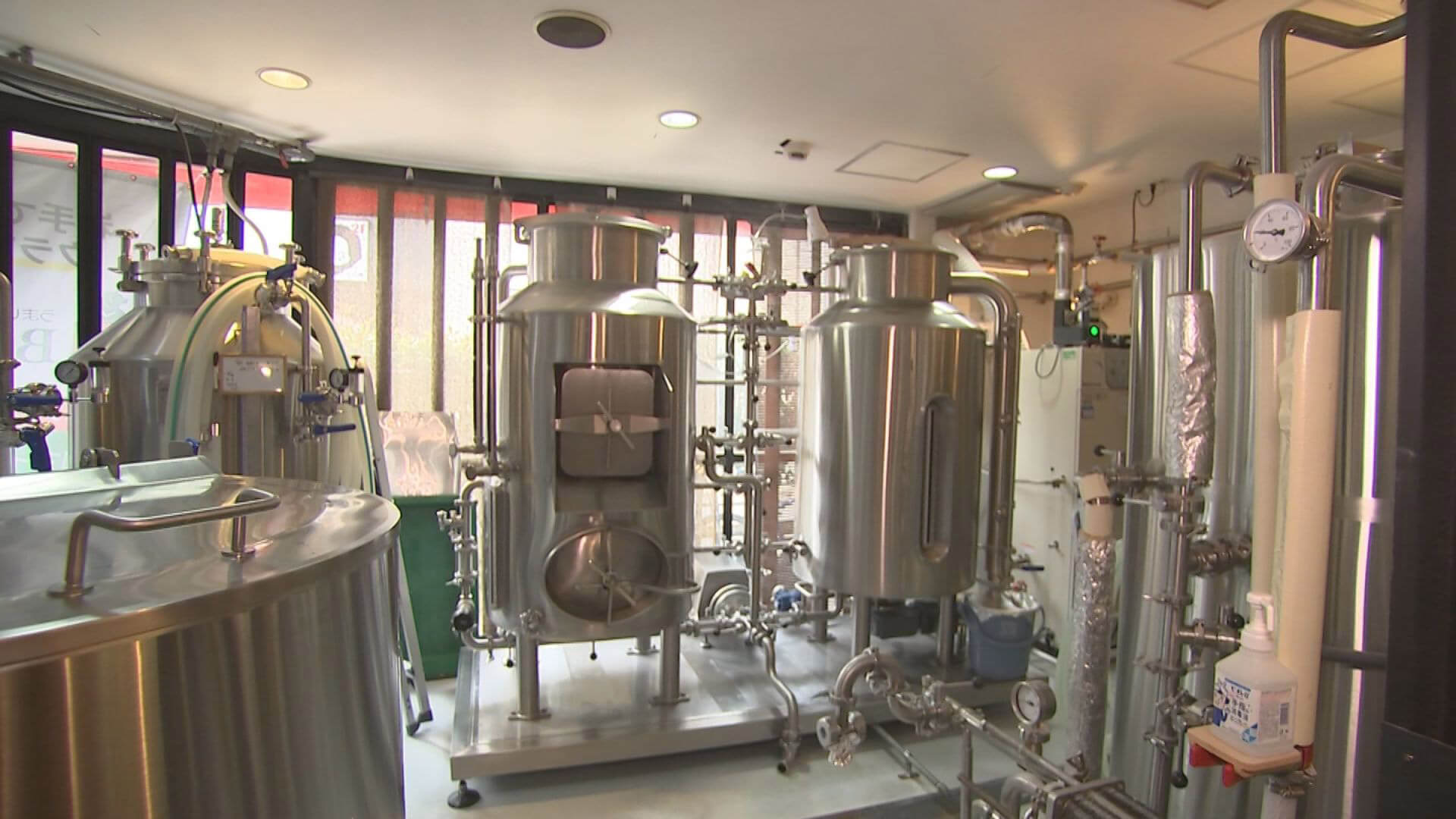 店内醸造タンク