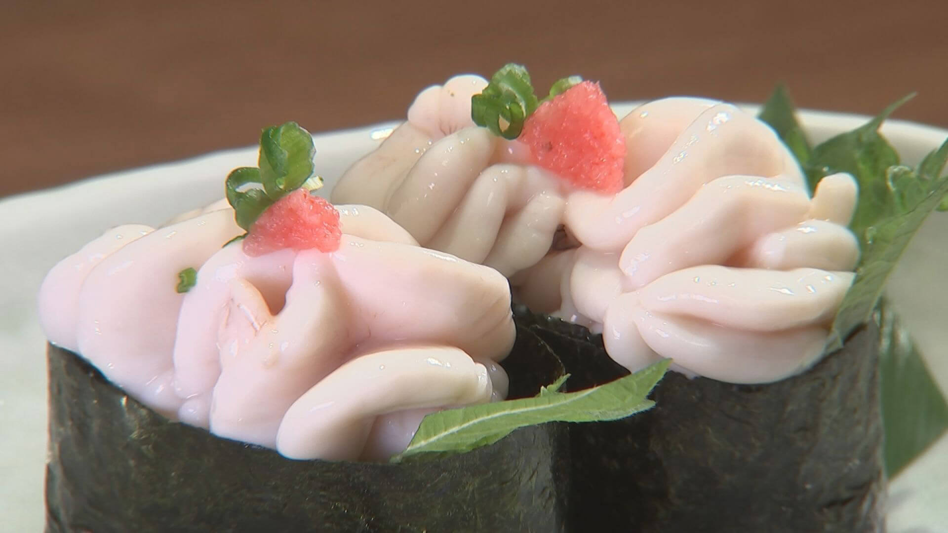 真鱈白子軍艦 北海道産 825円（税込）