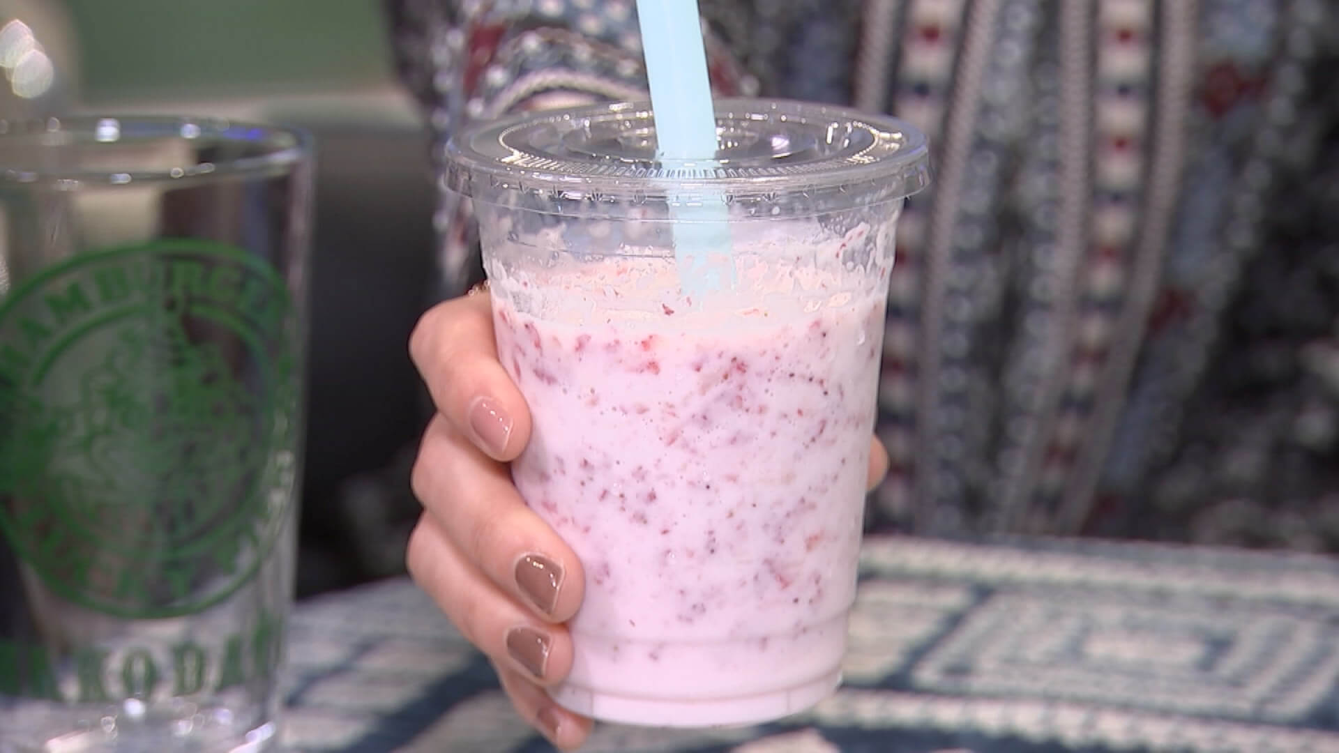 けずりいちごみるく Mサイズ 660円（税込）