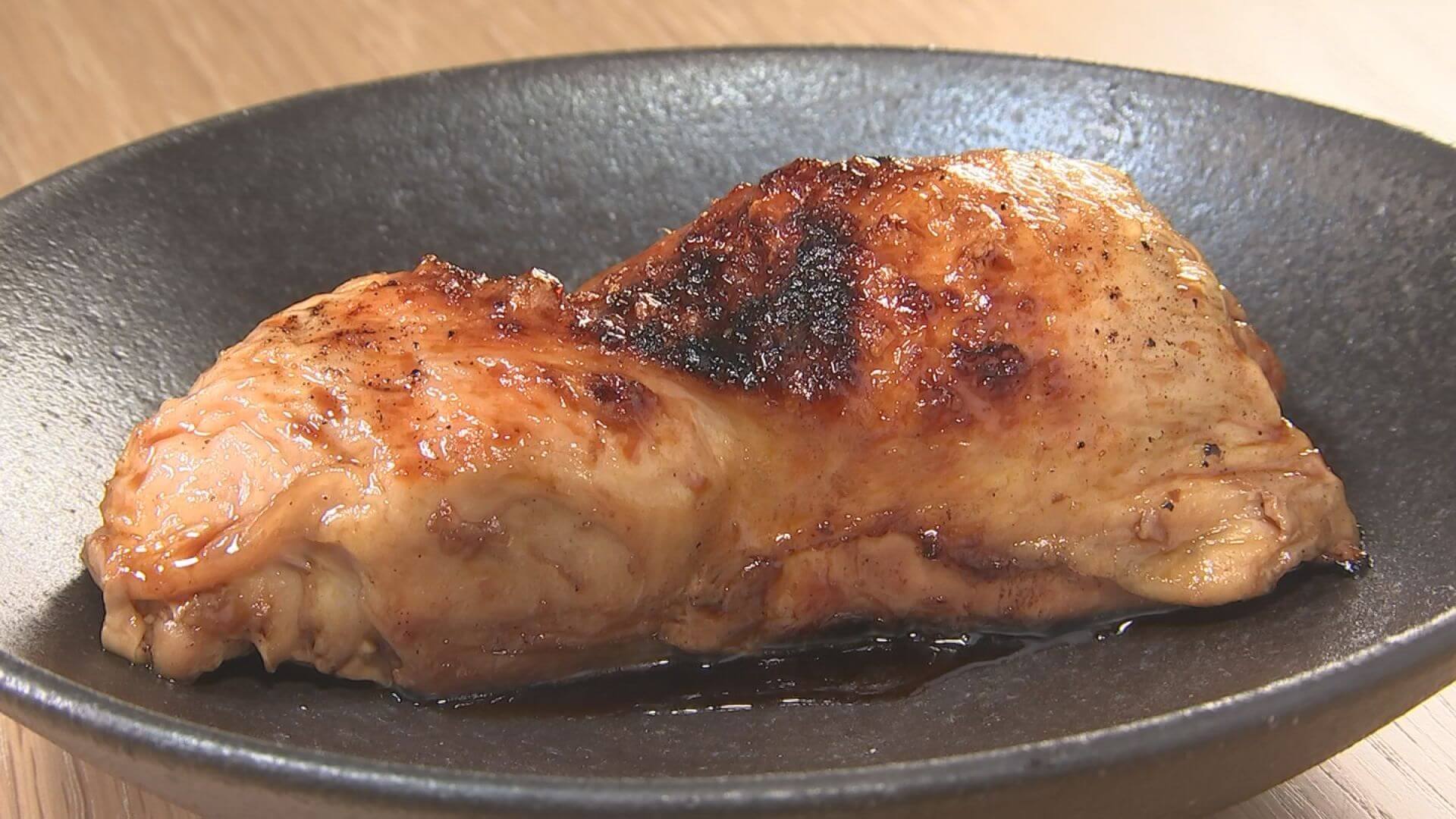 焼き鳥大好き!今週は湯気に恋して+煙に恋して?鶏もも使用 炭火焼ローストチキン